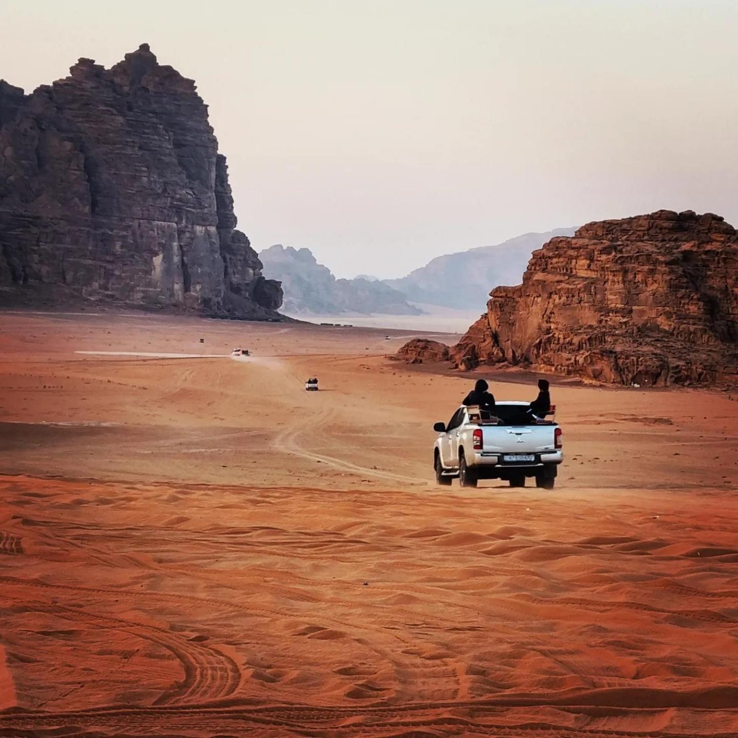 Hotel Desert Knights Camp Wadi Rum Zewnętrze zdjęcie